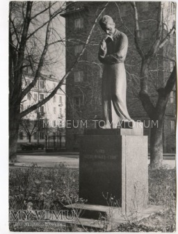 W-wa - pomnik Skłodowskiej-Curie - 1962