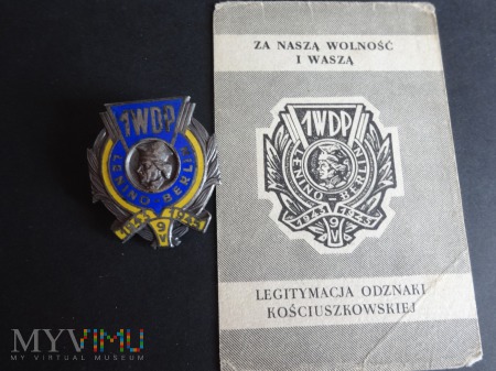 Duże zdjęcie Legitymacja i Odznaka Kościuszkowska - 1947r.