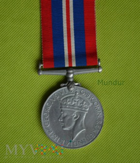 Duże zdjęcie Brytyjskie odznaczenie "War Medal 1939–1945"