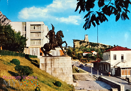Albania Pomnik Skanderbega w mieście Kruja