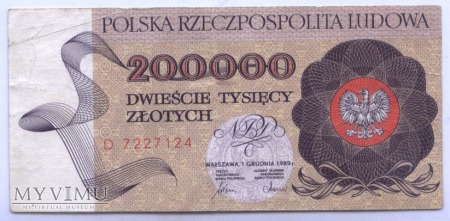 200 000 złotych - 1989.