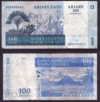 Madagaskar, 100 ARIARY 2004r.
