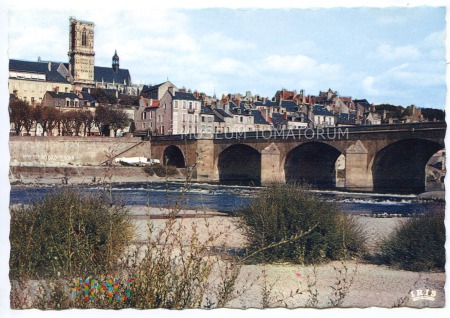 Nevers - Pont sur la Loire Cathedrale - lata 50-te