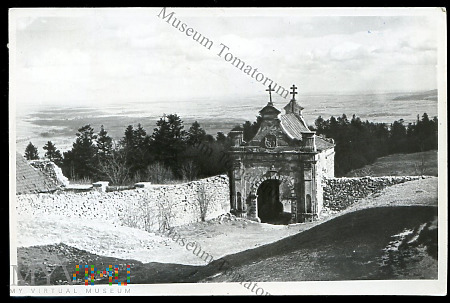Góry Świętokrzyskie Klasztor Święty Krzyż 1967