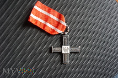 Duże zdjęcie Krzyż za udział w Wojnie 1918–1921