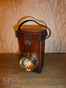 Latarka w obudowie skórzanej / 1055