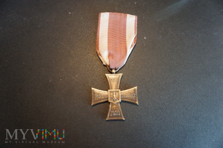 Krzyż Walecznych- wykonanie Eugeniusza Ungera.:10