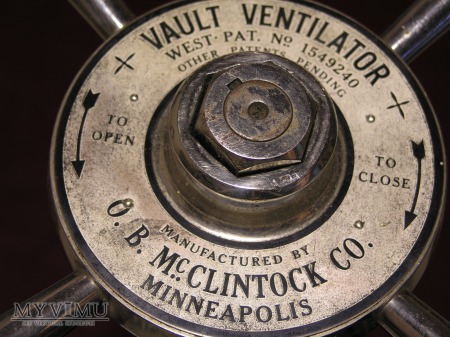 McClintock Vault Ventilator Plug-Large