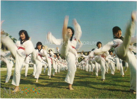 Duże zdjęcie Taiwan - taniec - folklor
