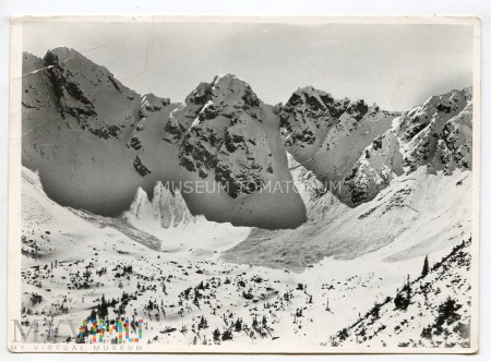 Duże zdjęcie Tatry - Dolina Sucha i Turnia nad nią - 1958