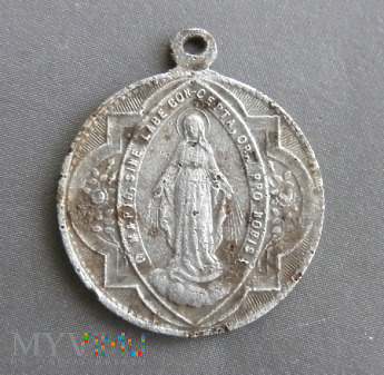 Aluminiowy medalik z papieżem