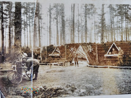 Duże zdjęcie obóz RAD w lesie 1941