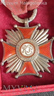 Duże zdjęcie Srebrny Krzyż Zasługi - Wykonanie Moskiewskie
