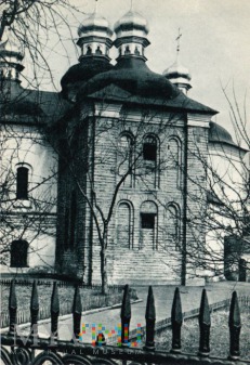 Duże zdjęcie The Church of the Saviour at Berestove