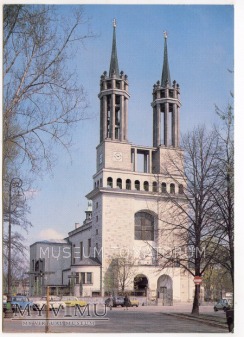 W-wa - Kościół św. Stanisława Kostki - 2000