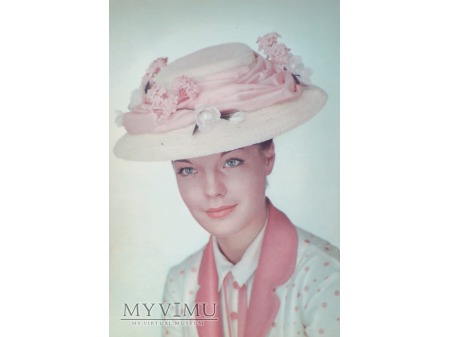 Romy Schneider piękna dama w kapeluszu....