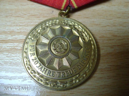 Medal NRD za 20 lat służby