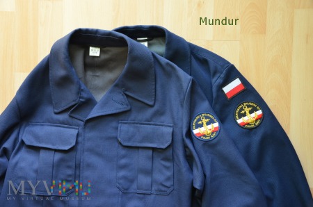 Mundury ćwiczebny oficera MW