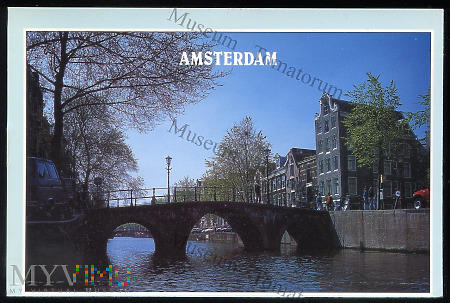 Amsterdam - Oudezijds Voorburgwal - IV ćw. XX w.