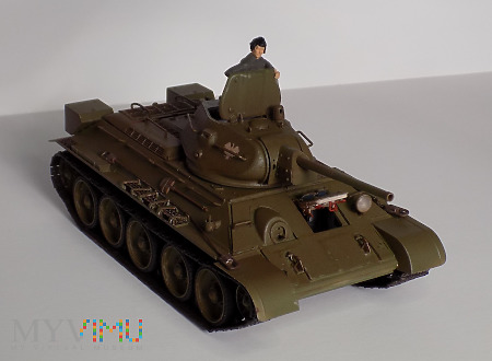 T-34-76 fabr. Krassnoe Sormowo
