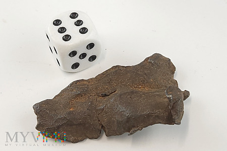 8.Gebel Kamil-39,07 grama- meteoryt żelazny niezgr