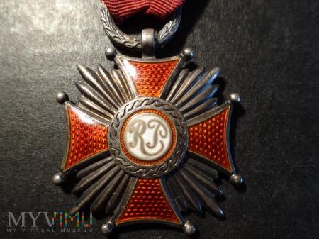 Duże zdjęcie Srebrny Krzyż Zasługi - Moskiewskie wykonanie
