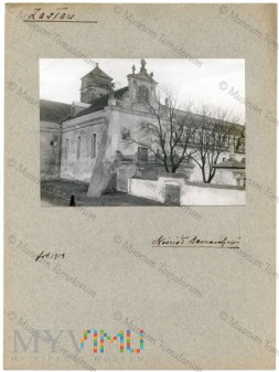 Duże zdjęcie Zasław Wołyń - klasztor bernardyński - 1919