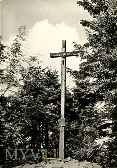 Krzyż na szczycie Łysicy