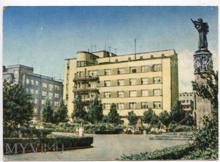Gdynia - Skwer Kościuszki - Pomnik - 1962