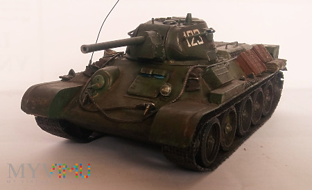 T-34-76 1942 fabr. 112 Krassnoje Sormowo