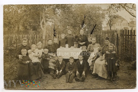 Grupowe zdjęcie rodzinne - 1909
