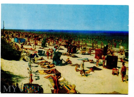 Wczasy w PRL Łeba Plaża 1972