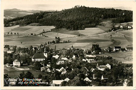 Duże zdjęcie Seidorf im Riesengebirge mit der Keinrichsburg