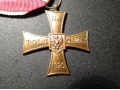 Krzyż Walecznych - z lat 1944 - 1945 : 24b.