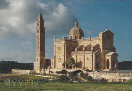 Duże zdjęcie Ta' Pinu Basilica