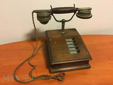 niemiecki aparat telefoniczny do wewnętrznych rozm