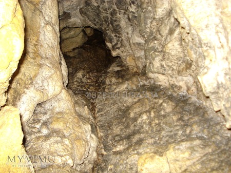 Jaskinia w Lipówce