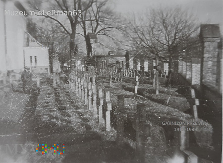 Cmentarz w Przemyślu na Zasanie w czasie okupacji.
