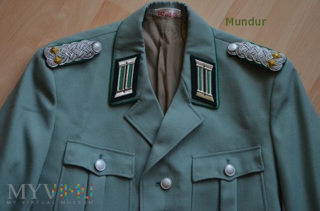 Volkspolizei - jasny mundur oficerski