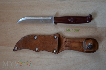 Finka - nóż harcerski brązowy