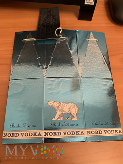 Duże zdjęcie Kartonik wódki Nord z ZPS "Polmos" Sieradz