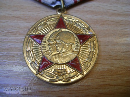 Medal 50-lecia Sił Zbrojnych ZSRR