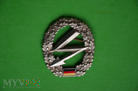 BW: oznaka na beret Fernmeldetruppe