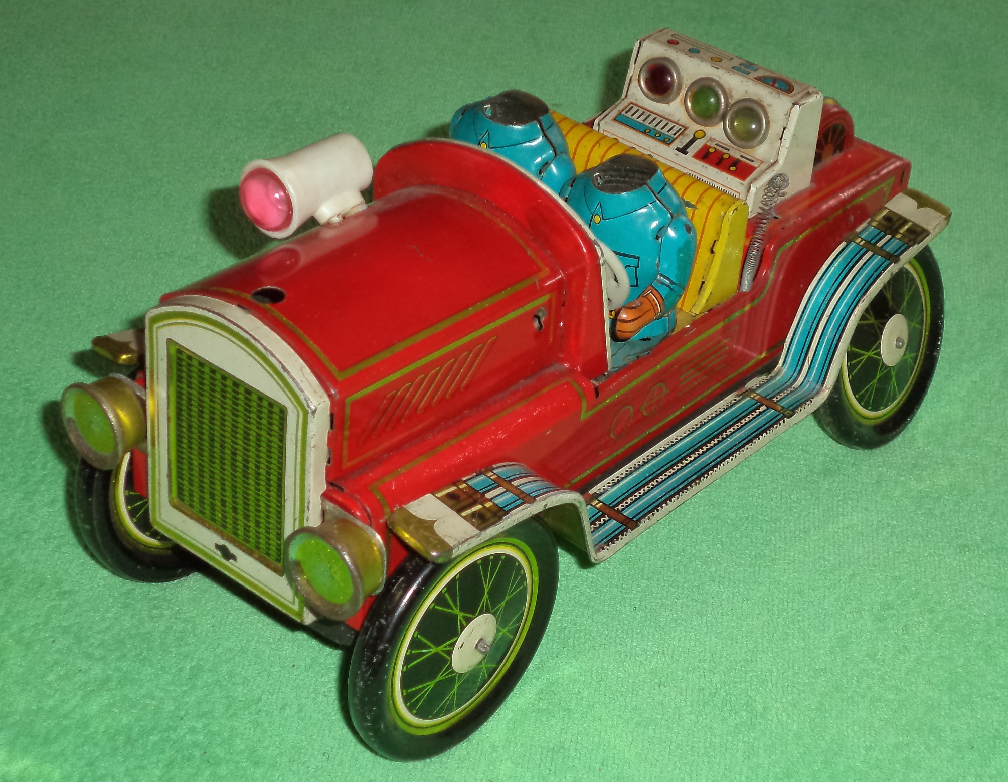 Stara zabawka samochód Straż P... w Muzeum użytkownika