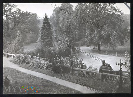 Pszczyna - Park krajobrazowy przy pałacu - 60-te