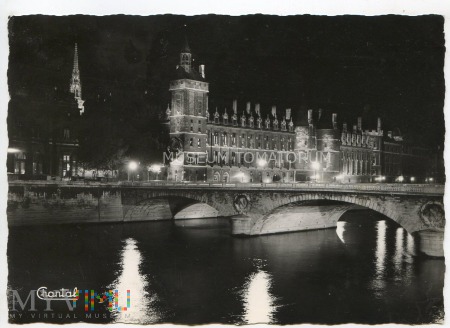 Paryż - Conciergerie nocą - lata 50-te