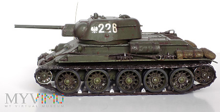 Czołg T-34-76 UZTM