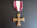 Krzyż Walecznych - z lat 1944 - 1945 : 24b.