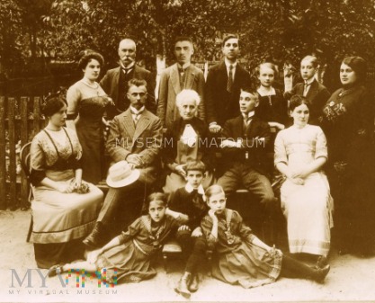 Grupowe zdjęcie rodzinne - jubileusz XIX/XX wiek.