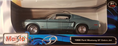 Duże zdjęcie 7. Ford Mustang 1:18 box